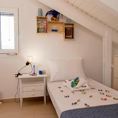 Dollhouse Loft By Mps