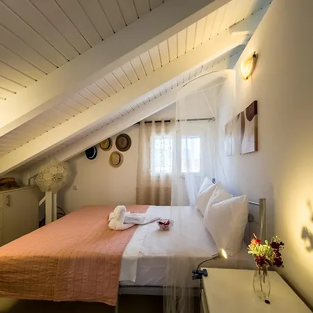 Dollhouse Loft By Mps Apartment Selianitika